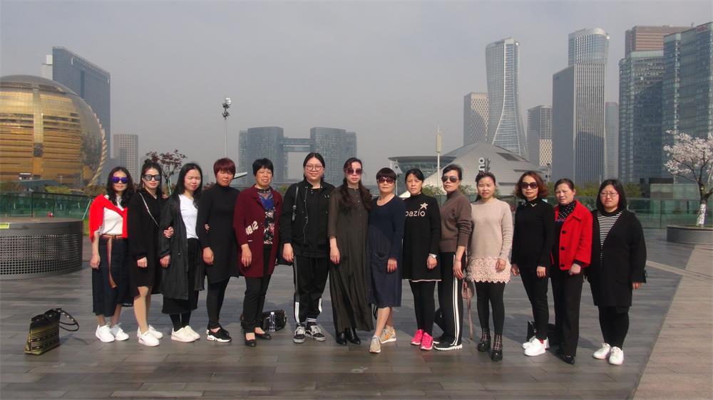 三·八婦女節(jié)公司組織杭州、烏鎮(zhèn)三日游