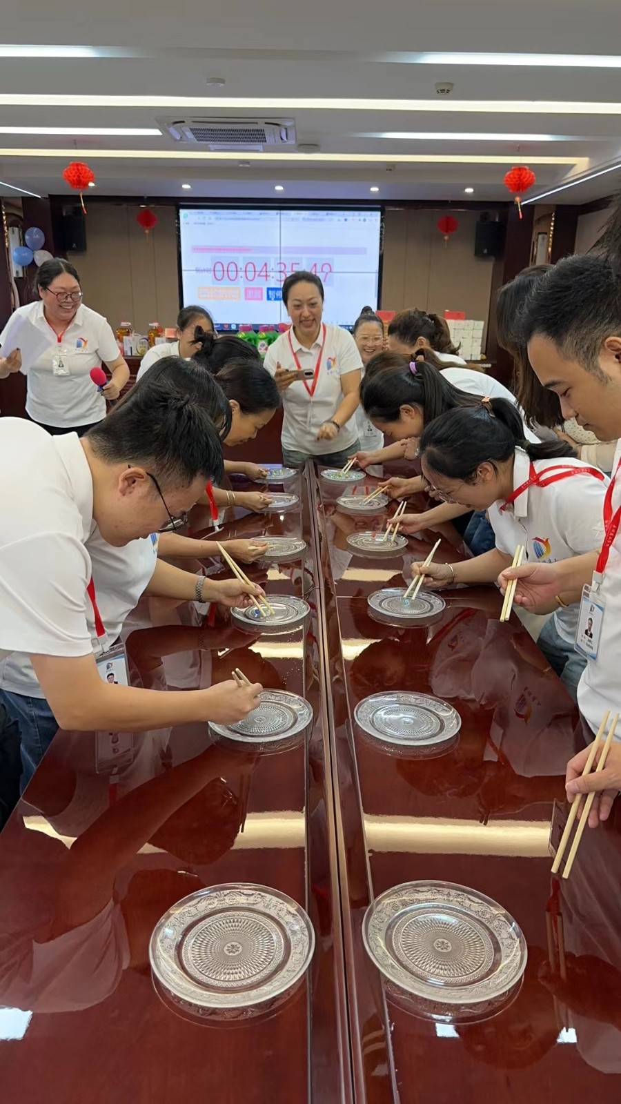 “易聚中秋團圓意，順啟事業(yè)新篇章”易順建工集團2024年中秋活動圓滿舉行
